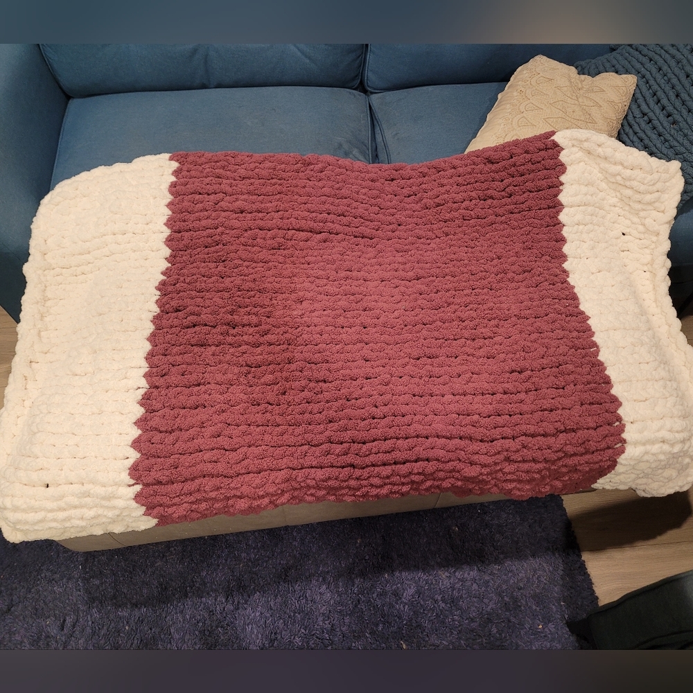 SOLD - Hand Knitted Chunky Blanket